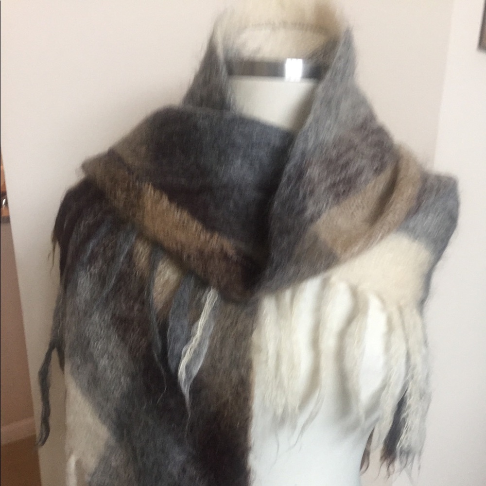 Wool Wrap